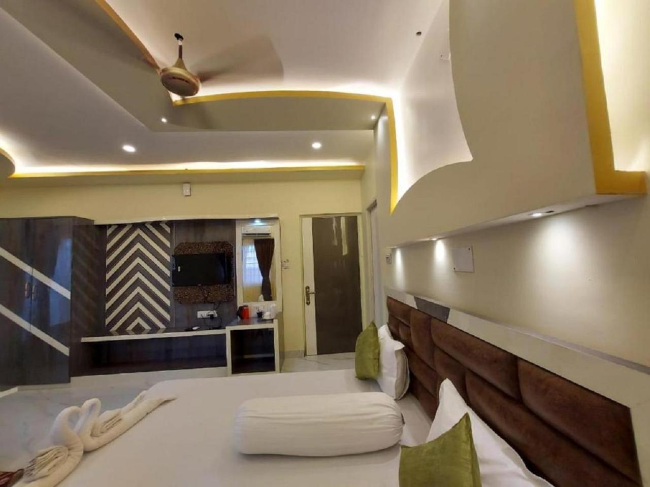 Hotel Hindusthan Inn Mandarmani Exteriör bild